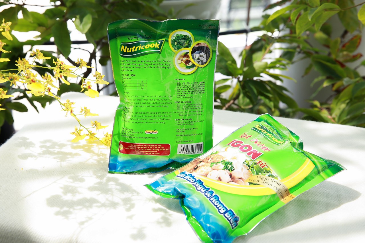 Hạt nêm Nutri nấm bào ngư, rong biển 220g (1 thùng)